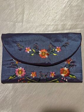 Vintage Artisan Embroidered Silk Clutch Wallet Blue Floral Beaded Vietnam